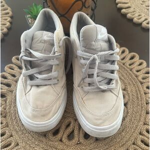 Nike Distressed 2016 NIKE GTS Sneaker | Grailed women’s size 10